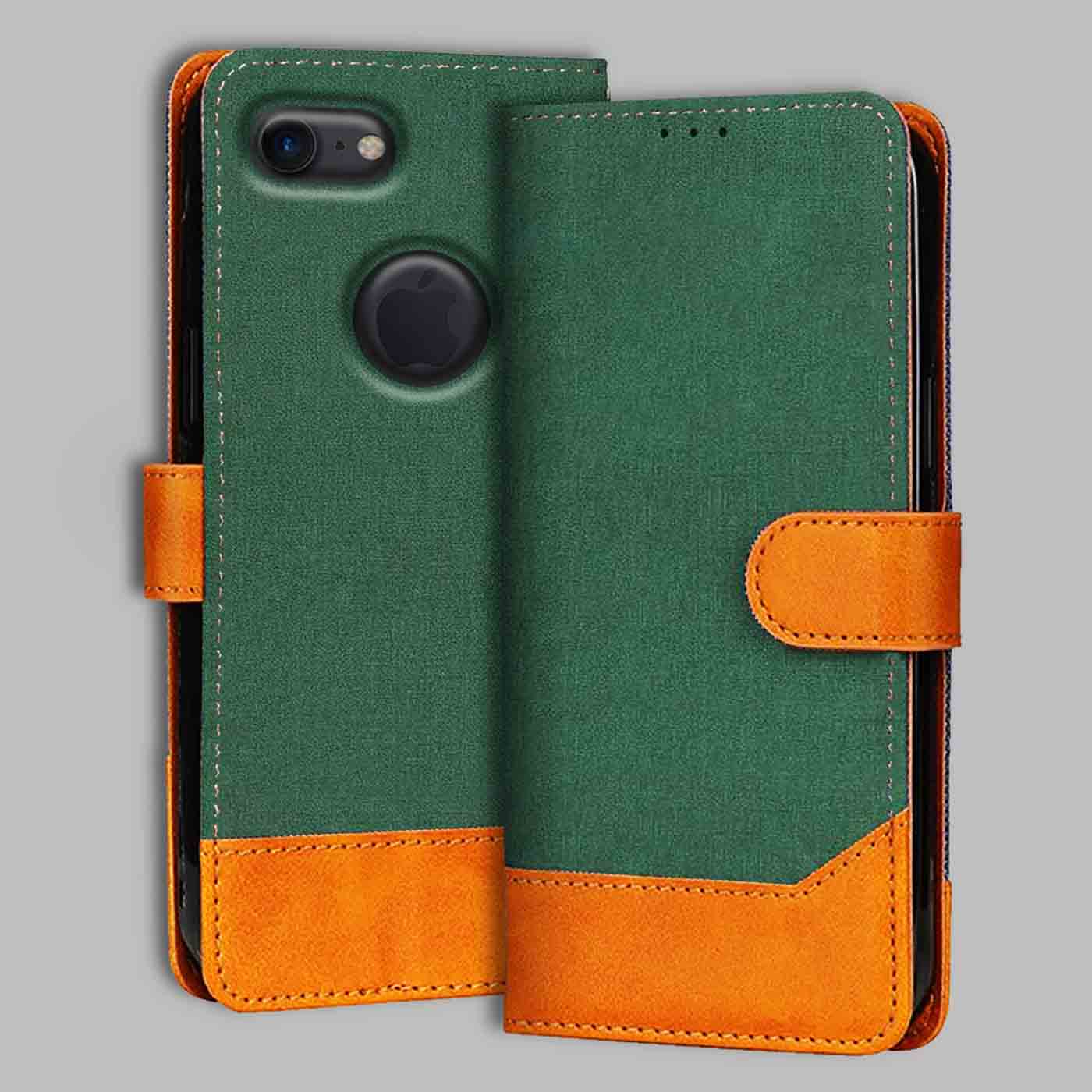 iPhone 7 flip cover in Green — front view by Accesorios